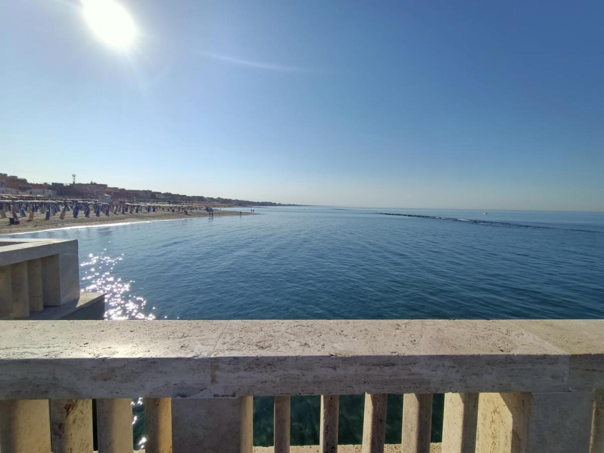 Come A Casa Pretty Apartment Lido di Ostia Eksteriør bilde